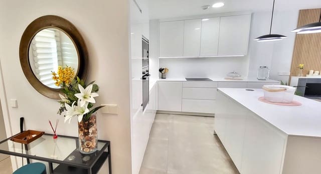 3 chambre Villa/Maison Semi-Mitoyenne à vendre à El Chaparral, Mijas avec piscine garage - 849 000 € (Ref: 9331625)