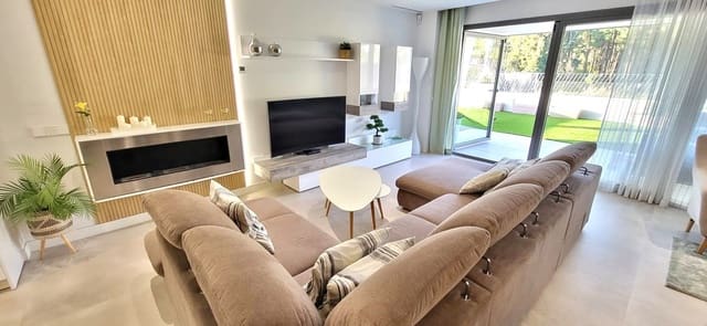 3 chambre Villa/Maison Semi-Mitoyenne à vendre à El Chaparral, Mijas avec piscine garage - 849 000 € (Ref: 9331625)