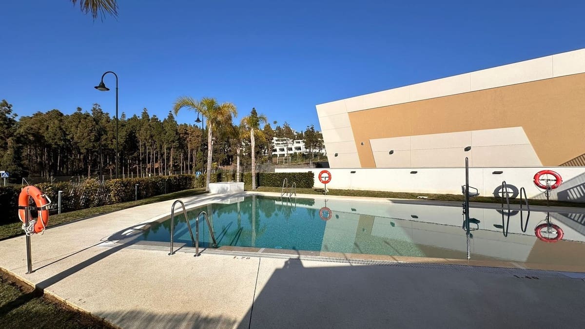 3 sypialnia Dom blizniak na sprzedaż w El Chaparral z basenem garażem - 849 000 € (Ref: 9331625)