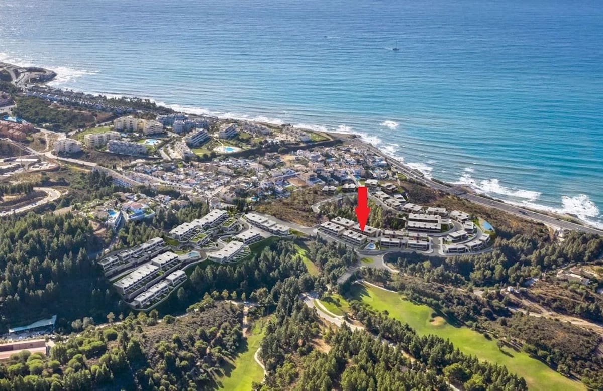 3 sypialnia Dom blizniak na sprzedaż w El Chaparral z basenem garażem - 849 000 € (Ref: 9331625)