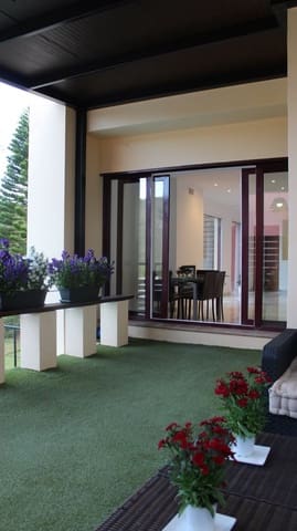 Chalet de 4 habitaciones en Benahavís en venta con piscina garaje - 650.000 € (Ref: 9331644)