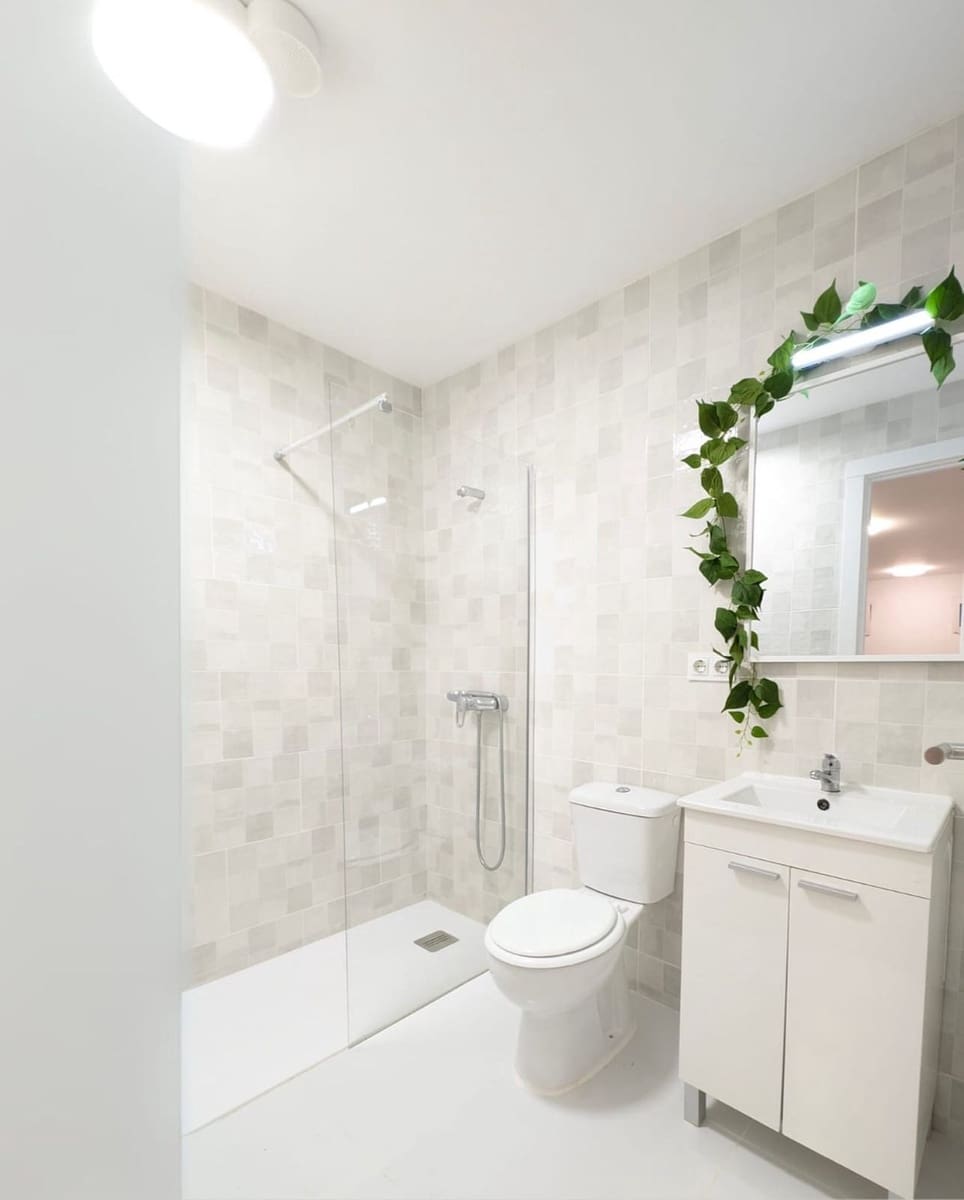 Chalet de 4 habitaciones en Benahavís en venta con piscina garaje - 650.000 € (Ref: 9331644)