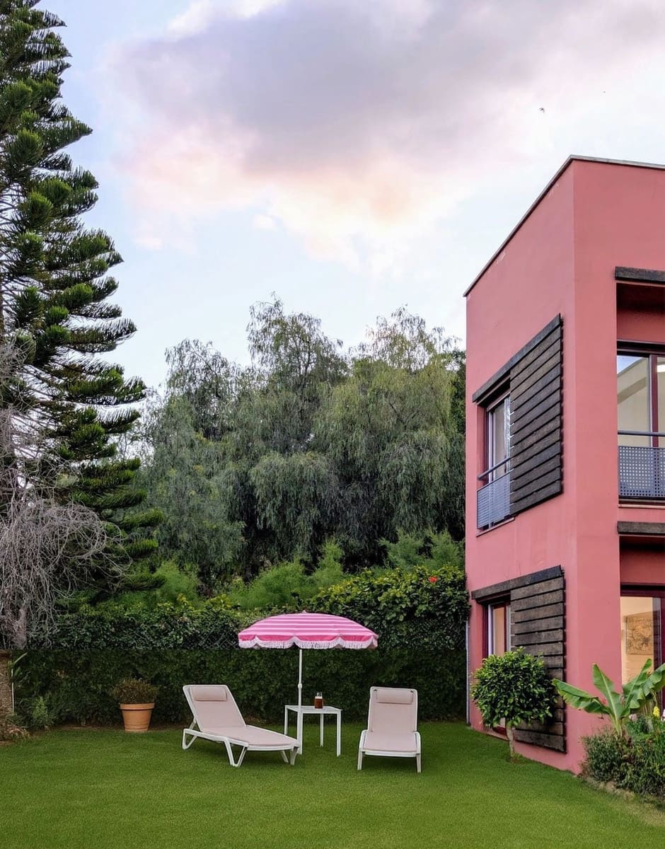 Chalet de 4 habitaciones en Benahavís en venta con piscina garaje - 650.000 € (Ref: 9331644)