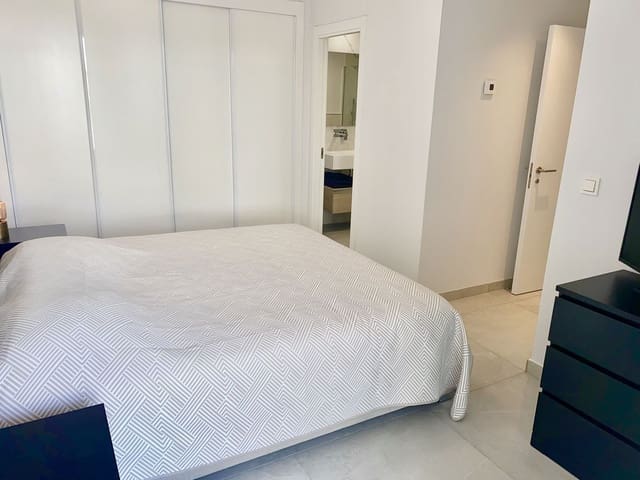 4 bedroom Apartment for sale in Benahavís with pool garage - € 795,000 (Ref: 9331682)