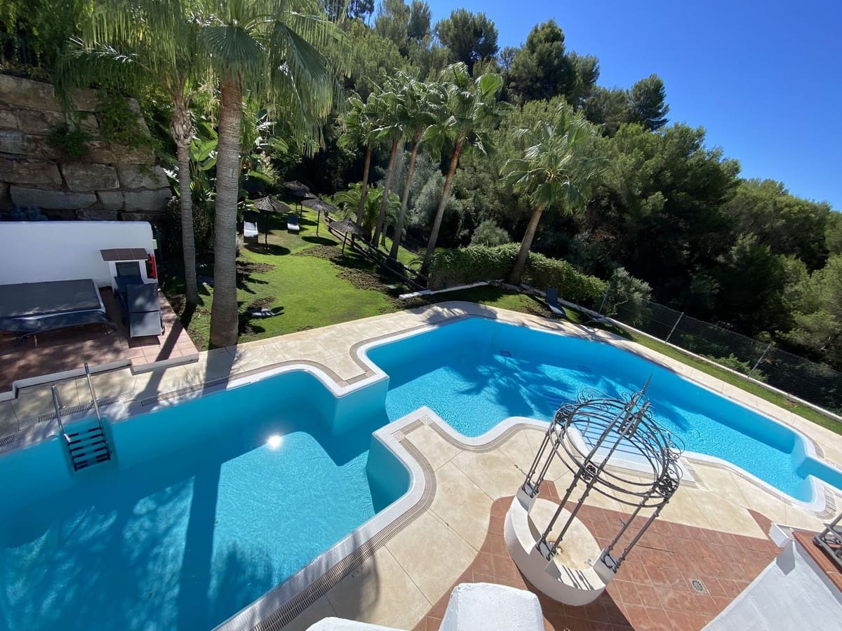 3 sovrum Hus till salu i Istan med pool garage - 449 000 € (Ref: 9331700)