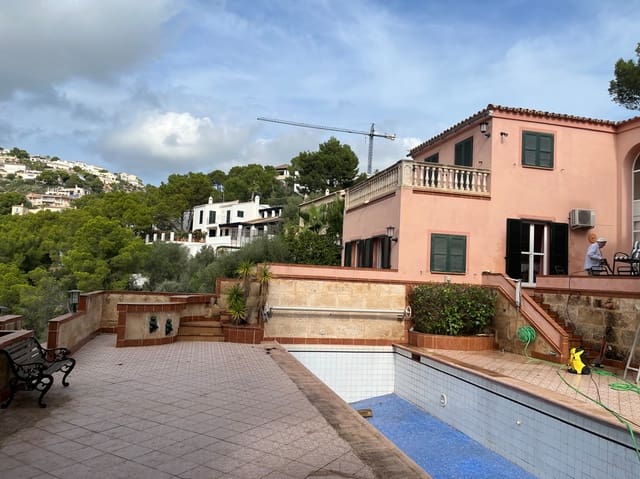 4 soverom Villa til salgs i Palma de Mallorca med svømmebasseng garasje - € 3 750 000 (Ref: 10120754)