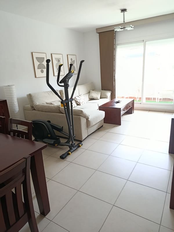 Apartamento de 3 habitaciones en Torre del Mar en alquiler vacacional con piscina garaje - 250 € (Ref: 10182368)
