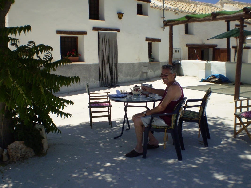 3 soverom Finca/Herregård til leie i Huescar med garasje - € 500 (Ref: 2728301)