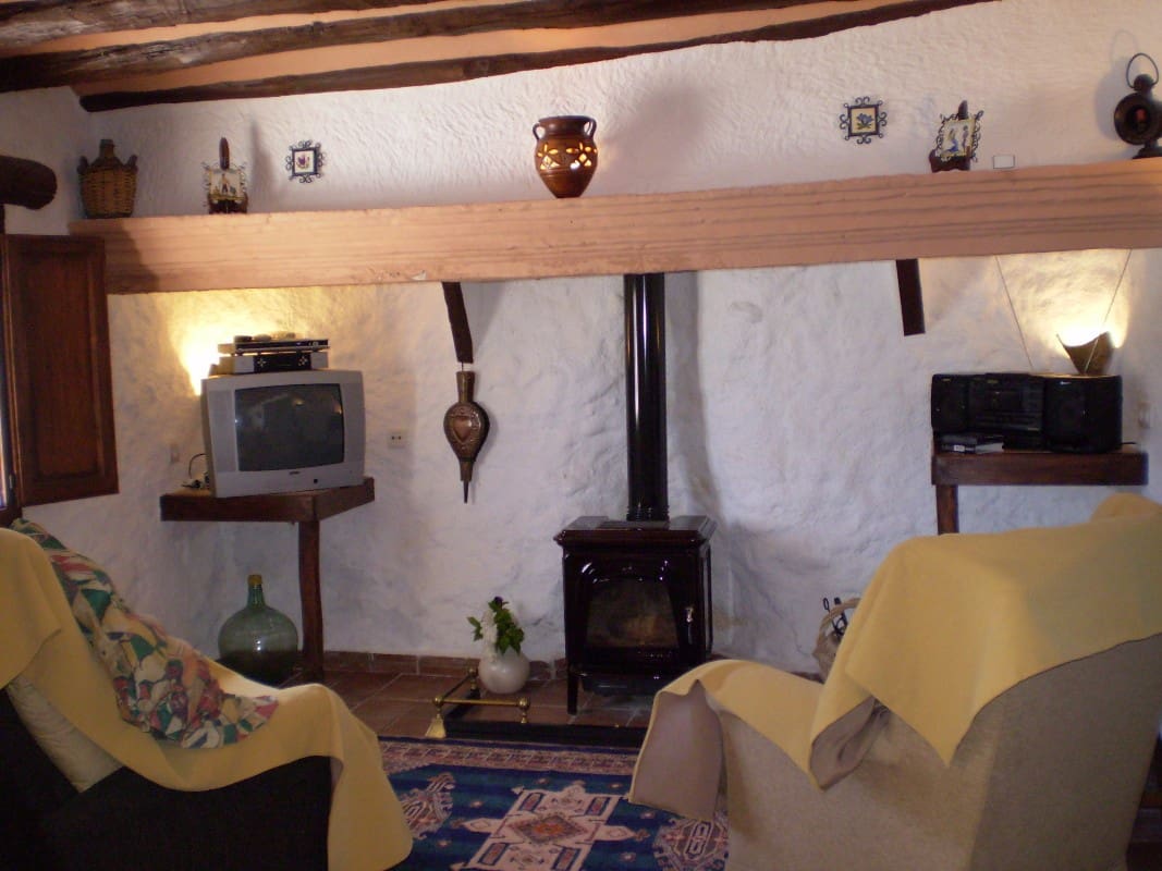 3 soverom Finca/Herregård til leie i Huescar med garasje - € 500 (Ref: 2728301)