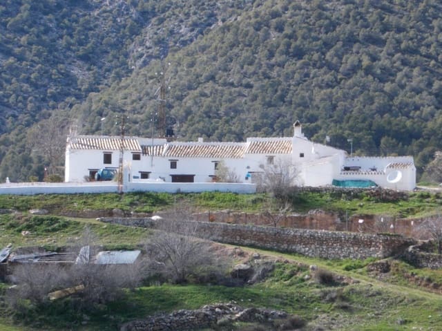 3 bedroom Finca/Country House for rent in Huéscar with garage - € 500 (Ref: 2728301)