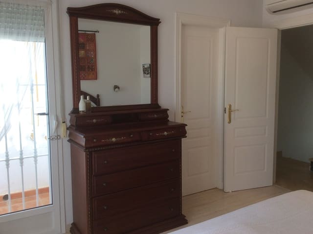 3 sovrum Villa för semesterbostäder i Vera med pool garage - 700 € (Ref: 2728507)