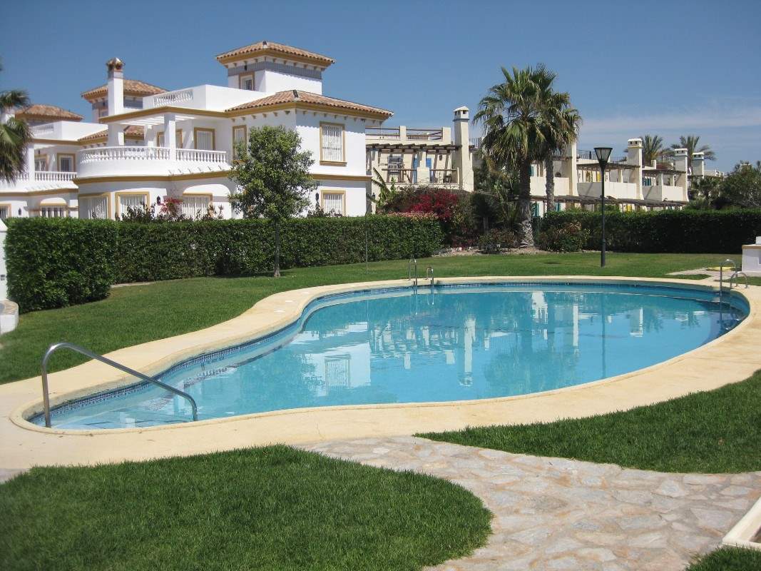 3 bedroom Villa for rent in Vera with pool garage € 800 (Ref 3086691)