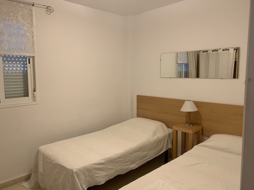 3 Zimmer Apartment zu vermieten in San Luis de Sabinillas mit Pool Garage - 1.250 € (Ref: 3086750)