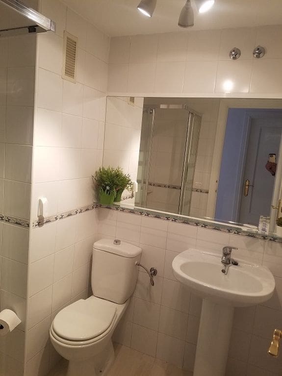 3 Zimmer Apartment zu vermieten in San Luis de Sabinillas mit Pool Garage - 1.250 € (Ref: 3086750)