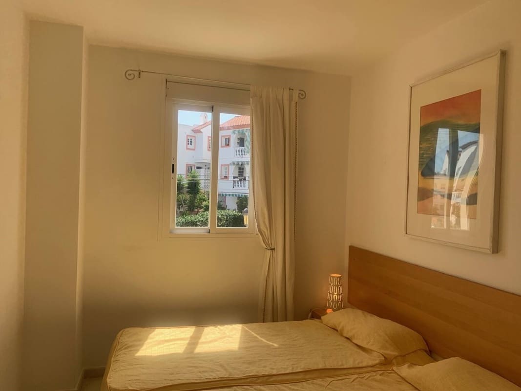 3 Zimmer Apartment zu vermieten in San Luis de Sabinillas mit Pool Garage - 1.250 € (Ref: 3086750)