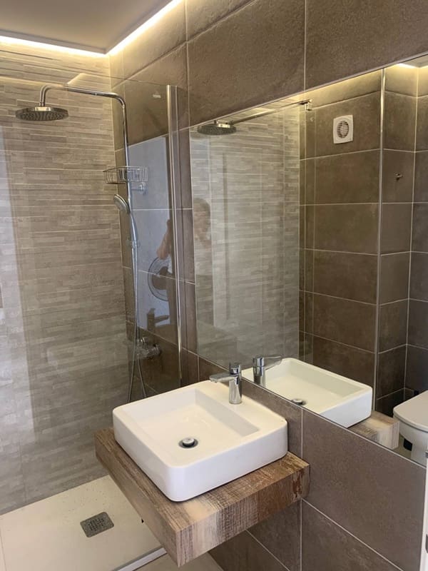 3 soverom Leilighet til salgs i San Luis de Sabinillas med svømmebasseng garasje - € 400 (Ref: 3086819)