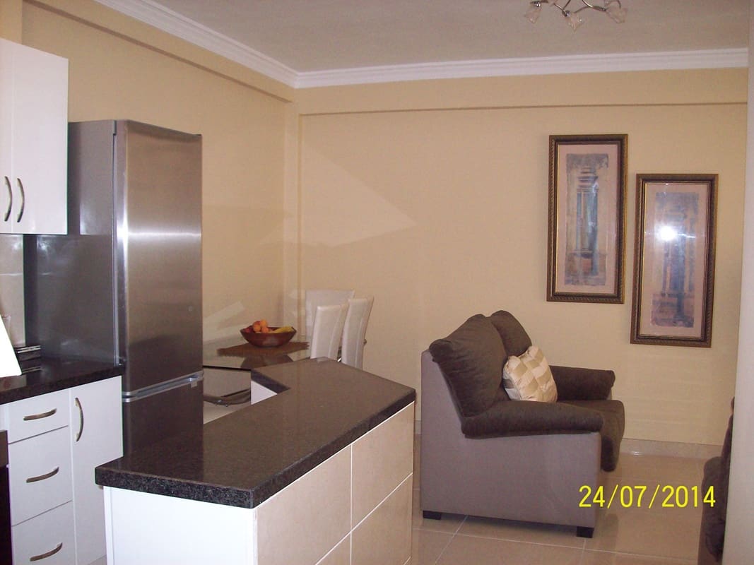 2 sypialnia Apartament na kwatery wakacyjne w Estepona - 525 € (Ref: 3086829)