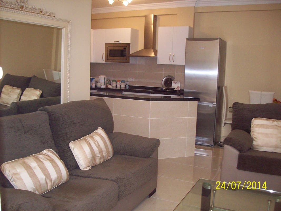 2 sypialnia Apartament na kwatery wakacyjne w Estepona - 525 € (Ref: 3086829)