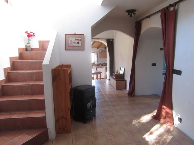 4 sovrum Finca/Hus på landet till salu i Huelma med garage - 250 000 € (Ref: 3176949)