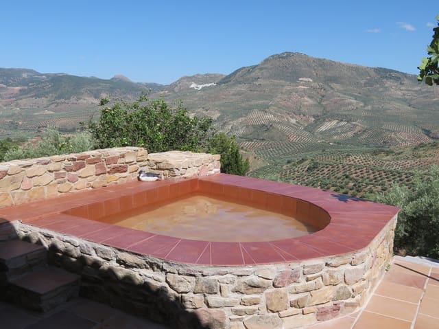 4 sovrum Finca/Hus på landet till salu i Huelma med garage - 250 000 € (Ref: 3176949)