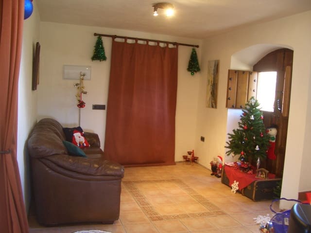 4 sovrum Finca/Hus på landet till salu i Huelma med garage - 250 000 € (Ref: 3176949)