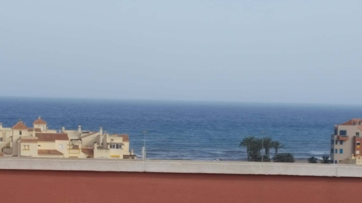 1 soveværelse Penthouse til leje i Roquetas de Mar med swimmingpool - € 500 (Ref: 4401565)