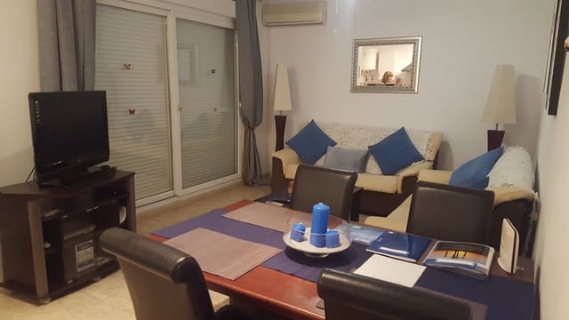 1 soverom Penthouse til salgs i Roquetas de Mar med svømmebasseng - € 225 (Ref: 4401566)