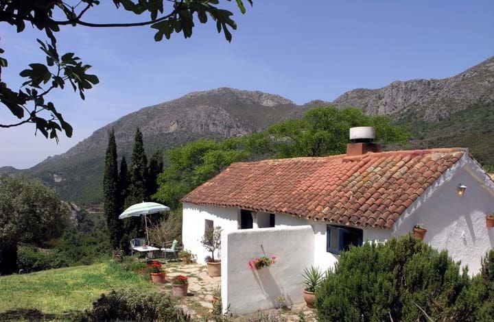 1 soveværelse Finca/Landehus til leje i Casares med swimmingpool garage - € 995 (Ref: 4777255)
