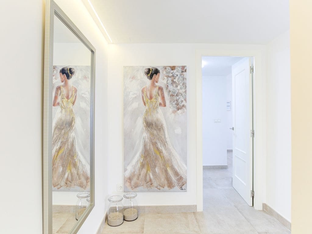 3 bedroom Apartment for rent in Alicante / Alacant city - € 2,400 (Ref: 4824682)