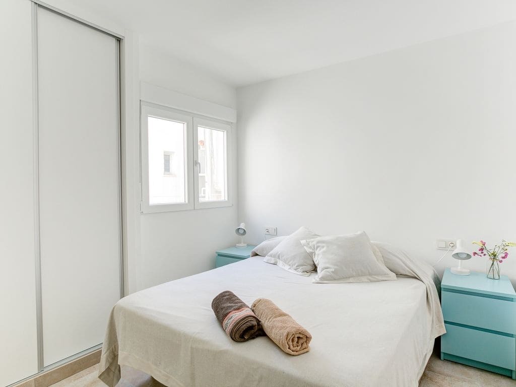 3 bedroom Apartment for rent in Alicante / Alacant city - € 2,400 (Ref: 4824682)