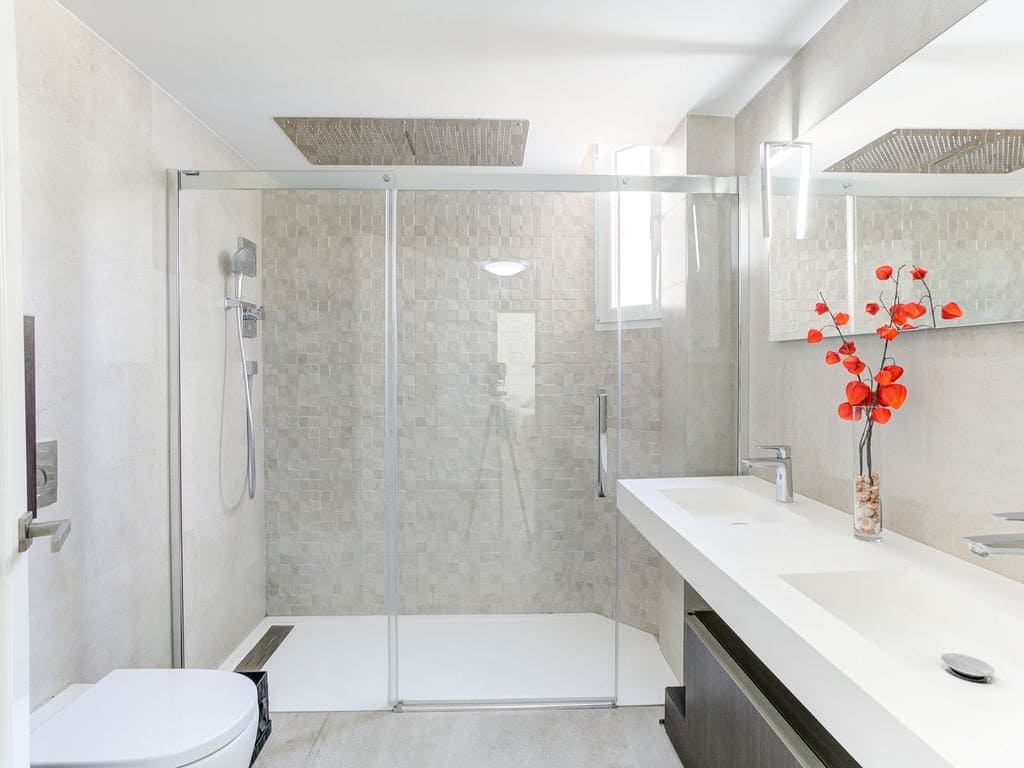 3 bedroom Apartment for rent in Alicante / Alacant city - € 2,400 (Ref: 4824682)