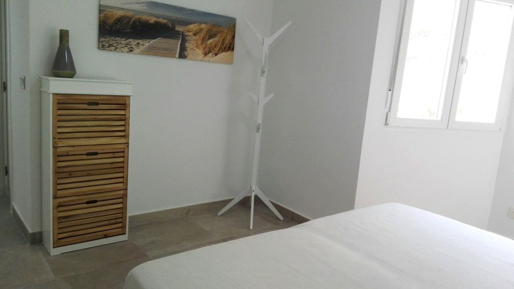 3 bedroom Apartment for rent in Alicante / Alacant city - € 2,400 (Ref: 4824682)