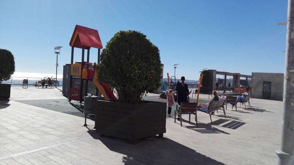 3 bedroom Apartment for rent in Alicante / Alacant city - € 2,400 (Ref: 4824682)