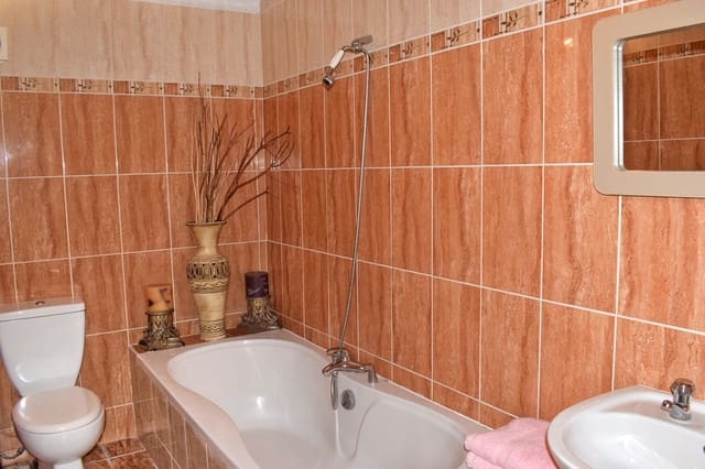 2 bedroom Villa for rent in Pruna with pool garage - € 845 (Ref: 6249204)