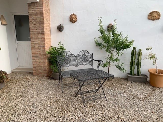 10 soveværelse Finca/Landehus til salg i Pruna med swimmingpool garage - € 1.500.000 (Ref: 7555908)