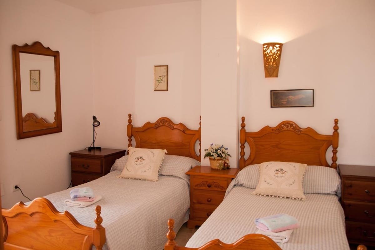 2 soverom Penthouse til leie i Fuengirola med svømmebasseng garasje - € 2 200 (Ref: 8875908)