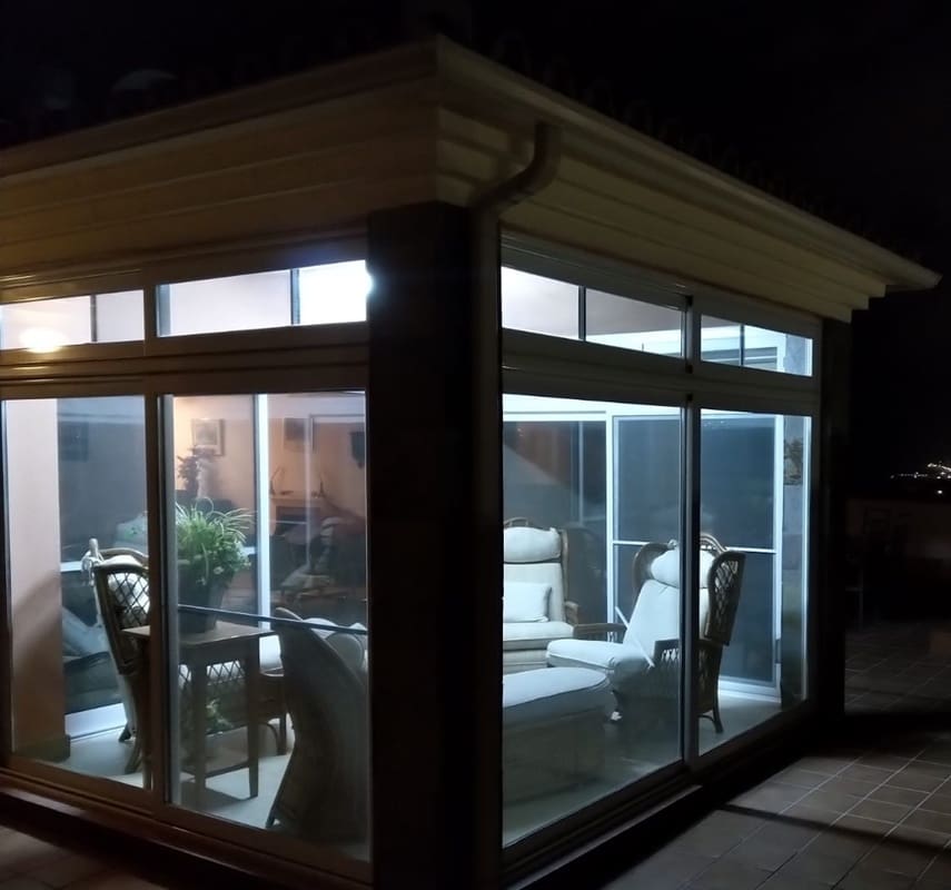 2 bedroom Penthouse for rent in Fuengirola with pool garage - € 2,500 (Ref: 8875908)