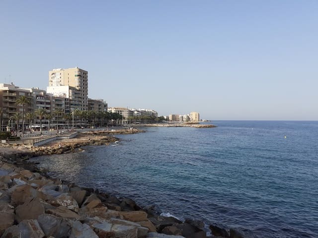 1 camera da letto Appartamento da affittare in Torrevieja con piscina garage - 649 € (Rif: 8890956)