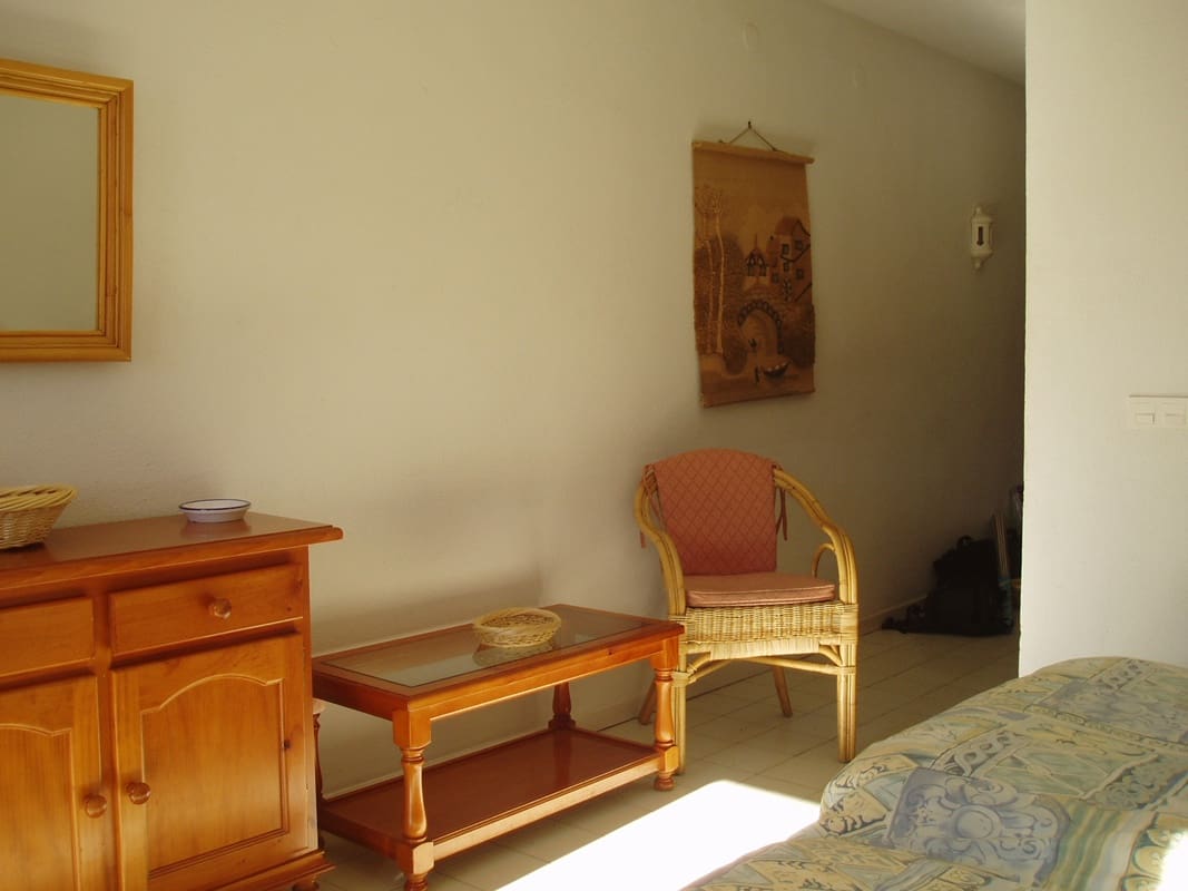 1 bedroom Apartment for holiday rental in Manilva with pool garage - € 210 (Ref: 8940035)