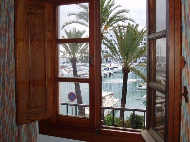 Apartamento de 1 habitación en Manilva en alquiler vacacional con piscina garaje - 210 € (Ref: 8940035)