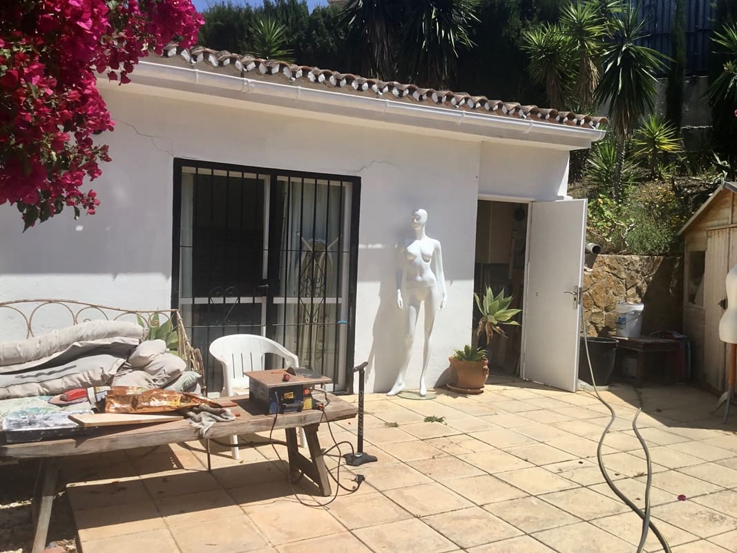 2 soveværelse Bungalow til salg i Estepona med swimmingpool - € 450.000 (Ref: 8994159)