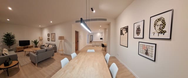 2 slaapkamer Appartement te huur in Palma de Mallorca - € 3.000 (Ref: 9037650)