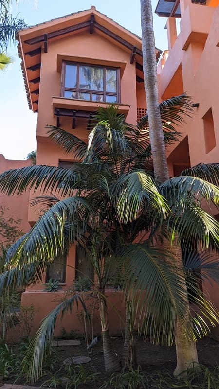 2 soverom Leilighet til salgs i New Golden Mile med svømmebasseng garasje - € 380 000 (Ref: 9247883)