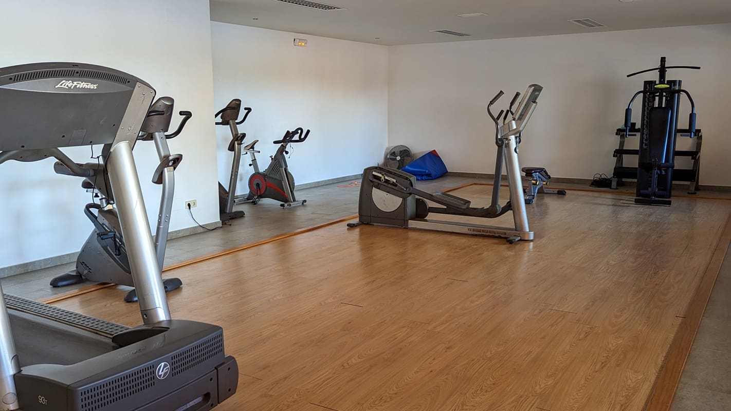 2 soverom Leilighet til salgs i New Golden Mile med svømmebasseng garasje - € 380 000 (Ref: 9247883)