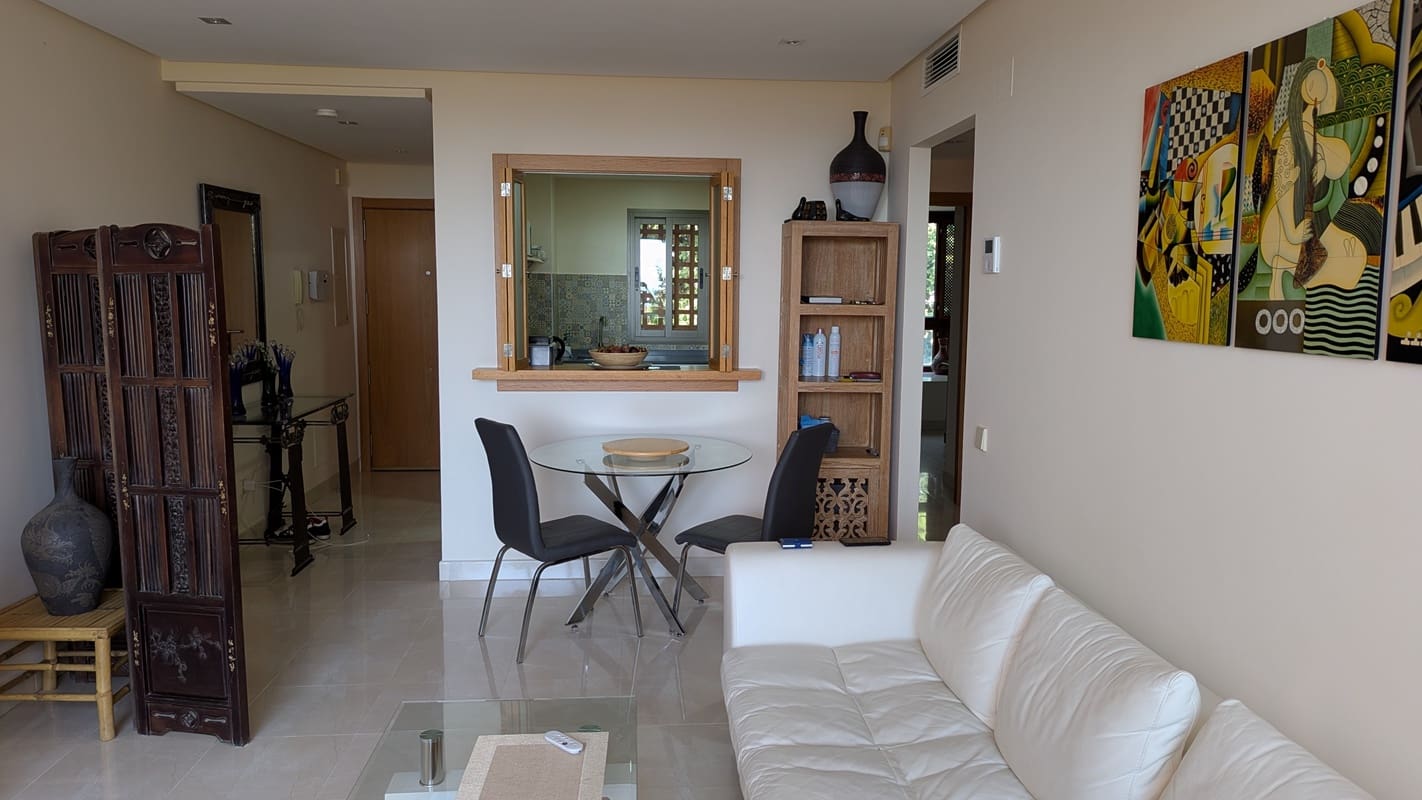 2 soverom Leilighet til salgs i New Golden Mile med svømmebasseng garasje - € 380 000 (Ref: 9247883)