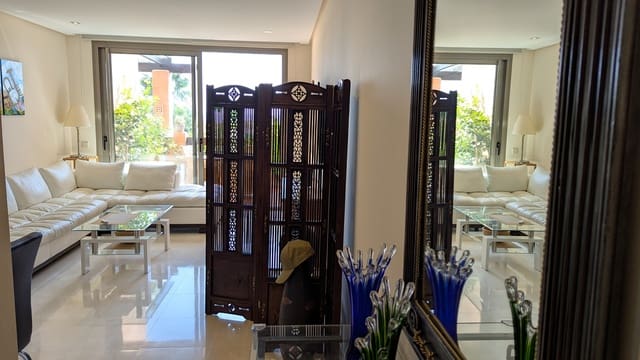 2 soverom Leilighet til salgs i Sotoserena, Estepona med svømmebasseng garasje - € 380 000 (Ref: 9247883)