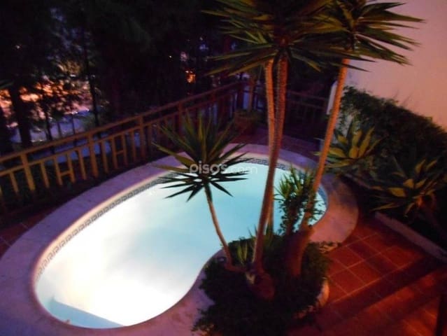 3 makuuhuone Omakotitalo vuokrattavana paikassa Mijas mukana uima-altaan 
autotalli - 1 500 € (Ref: 9348435)