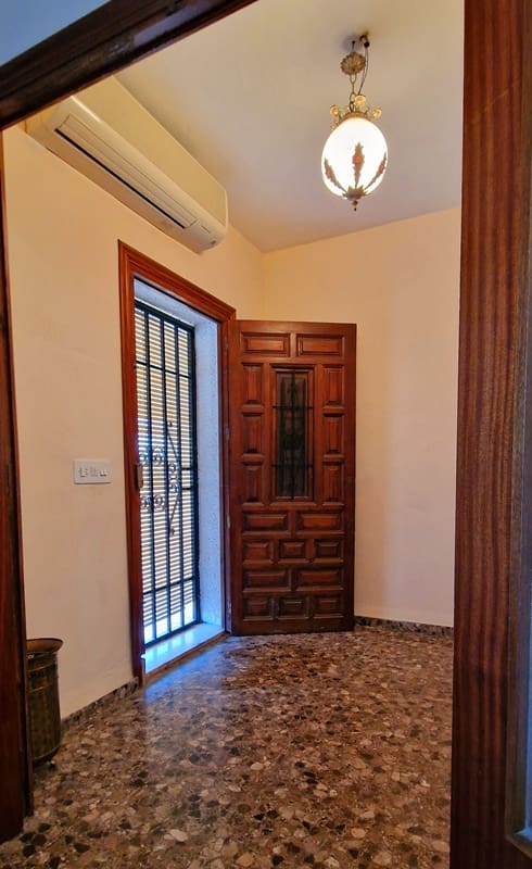 4 quarto Apartamento para venda em Montroy com piscina garagem - 250 000 € (Ref: 9673766)