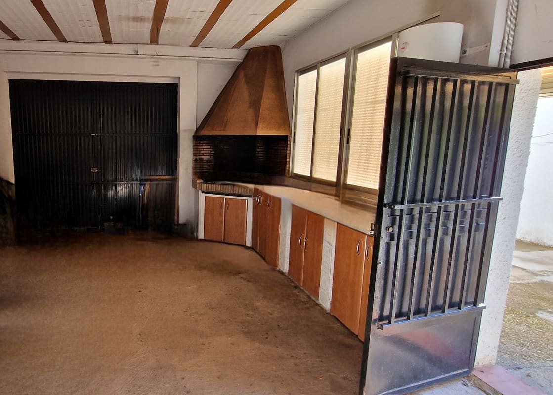 4 quarto Apartamento para venda em Montroy com piscina garagem - 250 000 € (Ref: 9673766)