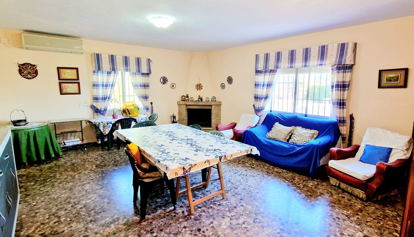 4 quarto Apartamento para venda em Montroy com piscina garagem - 250 000 € (Ref: 9673766)